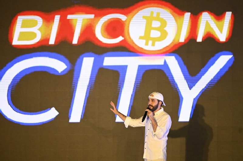 Tổng thống El Salvador Nayib Bukele nói về kế hoạch xây dựng “thành phố Bitcoin”.